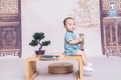 浚县宝宝反复发烧呕吐